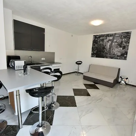 Ivan V Relax Lejlighed